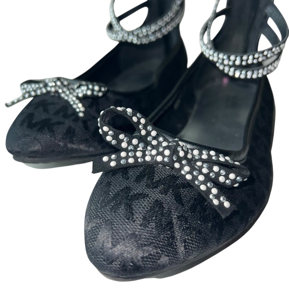 Michael Kors Black Dress Shoes with Silver Accents - Picture 6 of 10